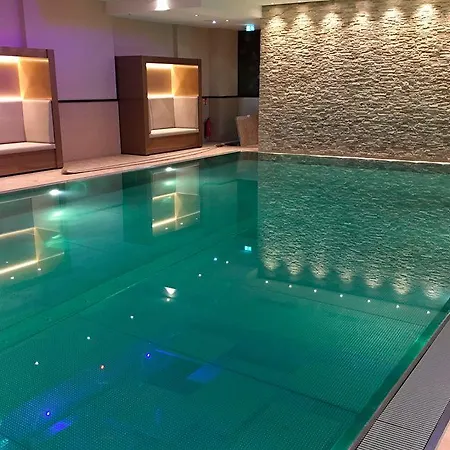 Marriott Hotel 4*