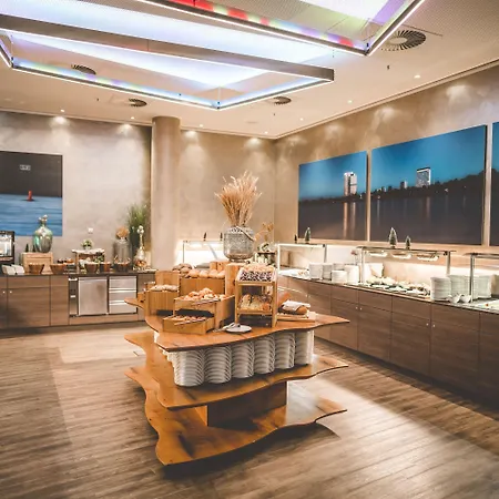 Radisson Blu Hotel, Bonn Hotel