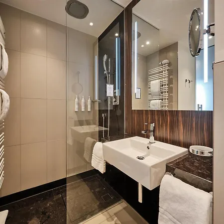 Radisson Blu Hotel, Hotel Bonn