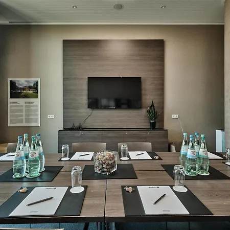 Radisson Blu Hotel, 4*